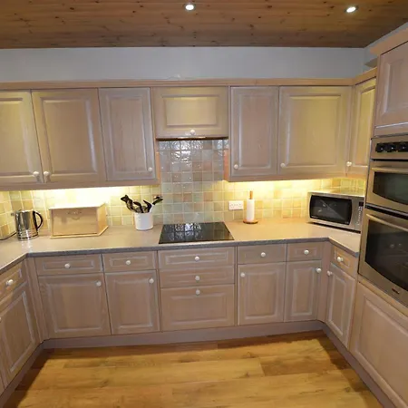 度假居 Riverside *